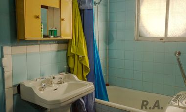 Gran Terreno con Casa – Av. Einstein 1270–1272, Independencia 837 m² de terreno