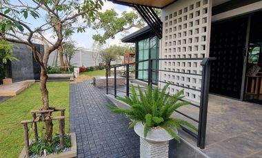 ♥️#Pave PrachaUthit 90 A perfect corner home with privacy and uniqueness — a warm and cozy residence that might be exactly what someone is searching f