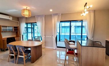 ♥️#Pave PrachaUthit 90 A perfect corner home with privacy and uniqueness — a warm and cozy residence that might be exactly what someone is searching f