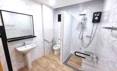 ♥️#Pave PrachaUthit 90 A perfect corner home with privacy and uniqueness — a warm and cozy residence that might be exactly what someone is searching f