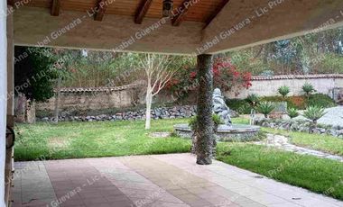 Casa campestre amplia estilo norteamericano en venta