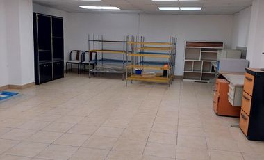 Venta o Alquiler 8700 m² Bodegas Oficinas Quito, Av Galo Plaza Panamericana Norte
