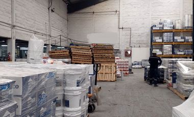 Venta o Alquiler 8700 m² Bodegas Oficinas Quito, Av Galo Plaza Panamericana Norte
