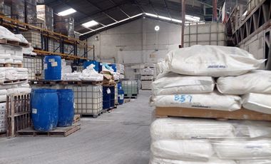 Venta o Alquiler 8700 m² Bodegas Oficinas Quito, Av Galo Plaza Panamericana Norte