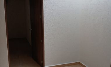 RENTO CASA EN CONDOMINIO AMARA FRACC ALTOS JURIQUILLA