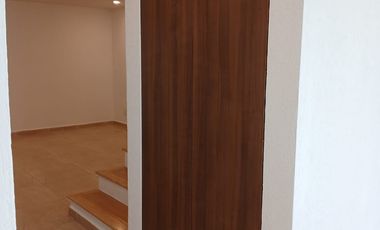 RENTO CASA EN CONDOMINIO AMARA FRACC ALTOS JURIQUILLA