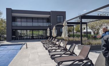 RENTO CASA EN CONDOMINIO AMARA FRACC ALTOS JURIQUILLA