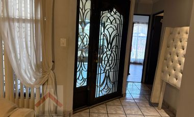 VENTA  de CASA de 1 Planta en JARDINES DE ANAHUAC San Nicolas de los Garza NL