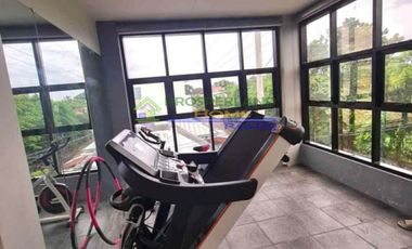 FOR SALE: ELEGANT 3-STOREY HOUSE & LOT IN GUIGUINTO, BULACAN