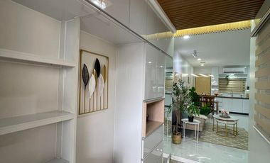 FOR SALE NEWLY BUILT FURNISHED TOWNHOUSE UNITS IN PAMPANGA NEAR VISTA MALL OR WALTERMART