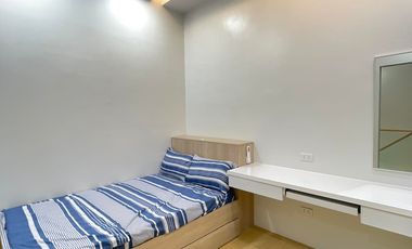 FOR SALE NEWLY BUILT FURNISHED TOWNHOUSE UNITS IN PAMPANGA NEAR VISTA MALL OR WALTERMART