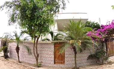 Preciosa casa vacacional de venta  en San Clemente - Manabí