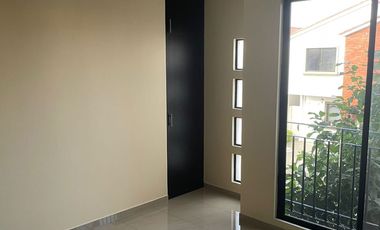 Casa de venta en vía Salitre, Urbanizacion Napoli