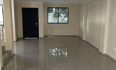 Casa de venta en vía Salitre, Urbanizacion Napoli