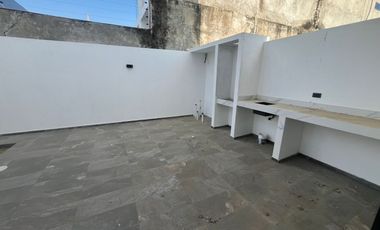 Casa en Venta con Estilo y Espacio – Vive en la Av. 5 de Junio