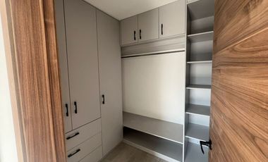 Casa en Venta con Estilo y Espacio – Vive en la Av. 5 de Junio