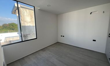 Casa en Venta con Estilo y Espacio – Vive en la Av. 5 de Junio