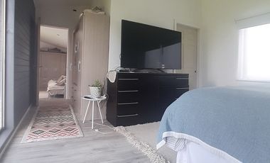 OPORTUNIDAD Preciosa casa vendemos 5 D 3B  vista Lago y Volcanes