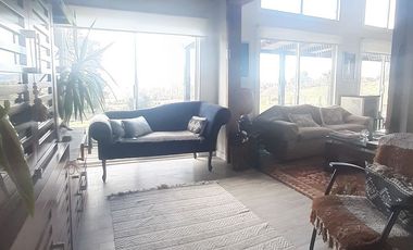 OPORTUNIDAD Preciosa casa vendemos 5 D 3B  vista Lago y Volcanes