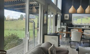 OPORTUNIDAD Preciosa casa vendemos 5 D 3B  vista Lago y Volcanes