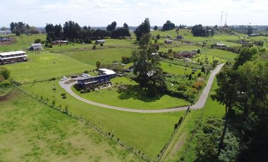 OPORTUNIDAD Preciosa casa vendemos 5 D 3B  vista Lago y Volcanes