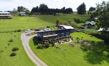 OPORTUNIDAD Preciosa casa vendemos 5 D 3B  vista Lago y Volcanes