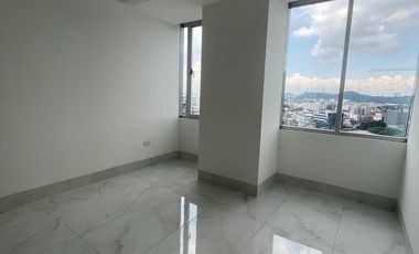 Suite de venta en Torre Milenium