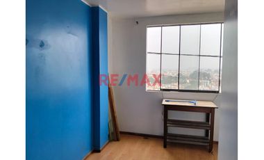 Venta de Casa De 2 Pisos En San Juan De Miraflores