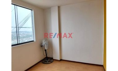 Venta de Casa De 2 Pisos En San Juan De Miraflores