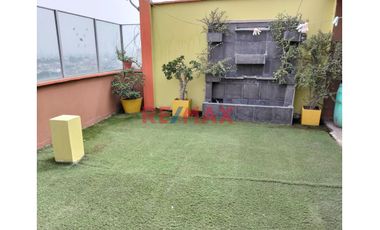 Venta de Casa De 2 Pisos En San Juan De Miraflores