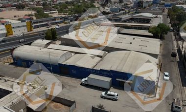 Se vende bodega comercial sobre boulevard Adolfo lopez mateos