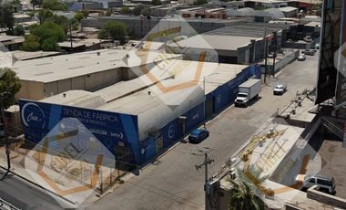 Se vende bodega comercial sobre boulevard Adolfo lopez mateos