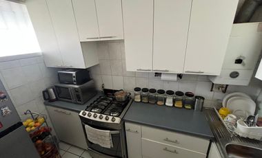 Depto Remodelado en Av. Los Militares, Las Condes.