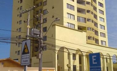 SE VENDE DEPTO EN EDIF. RECONQUISTA.