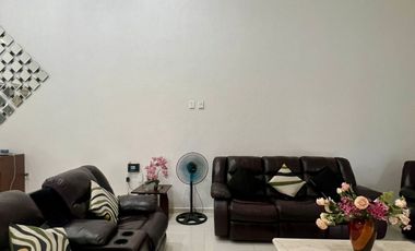 Casa Residencial coto exclusivo Parque Royal Colima Zona Norte