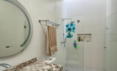 Casa Residencial coto exclusivo Parque Royal Colima Zona Norte