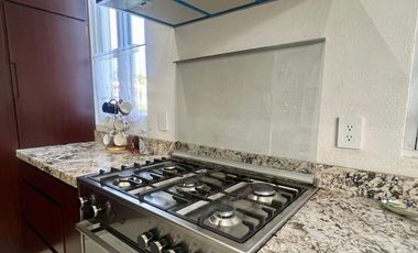 Casa Residencial coto exclusivo Parque Royal Colima Zona Norte