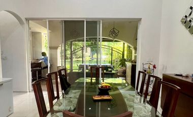 Casa Residencial coto exclusivo Parque Royal Colima Zona Norte