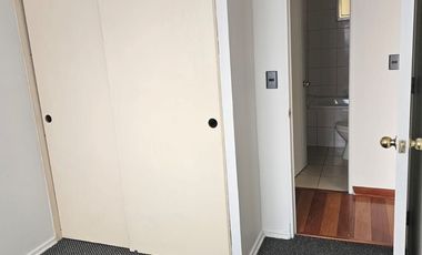 IMPECABLE DEPTO. UBICADO EN CARMEN MENA 877 SAN MIGUEL, SOLO LLEGUE A VIVIR VALOR CONVERSABLE