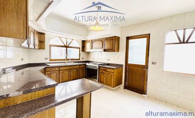 Casa en Renta Zona Virreyes Coto Ibiza Zapopan