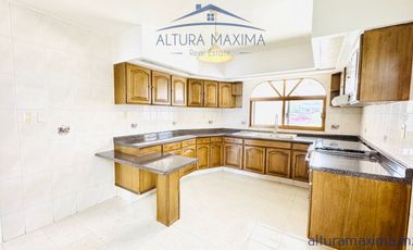 Casa en Renta Zona Virreyes Coto Ibiza Zapopan