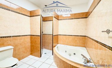 Casa en Renta Zona Virreyes Coto Ibiza Zapopan