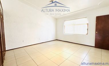 Casa en Renta Zona Virreyes Coto Ibiza Zapopan
