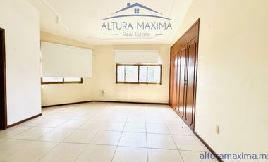 Casa en Renta Zona Virreyes Coto Ibiza Zapopan