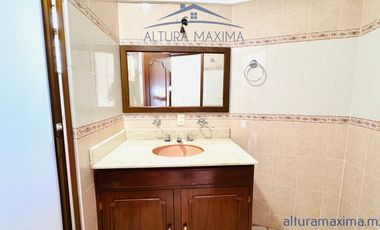 Casa en Renta Zona Virreyes Coto Ibiza Zapopan