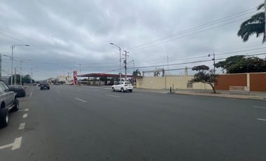 terreno de alquiler en avenida 113 manta