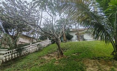 En Venta Amplio Terreno con Casa