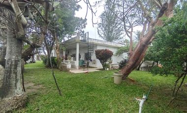 En Venta Amplio Terreno con Casa