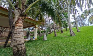 En Venta Amplio Terreno con Casa