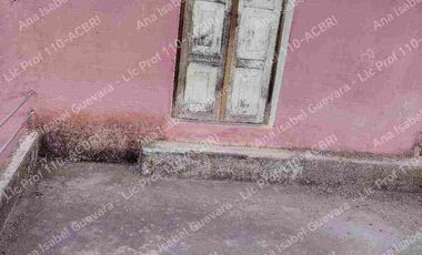 De Venta casa antigua de Campo con terreno